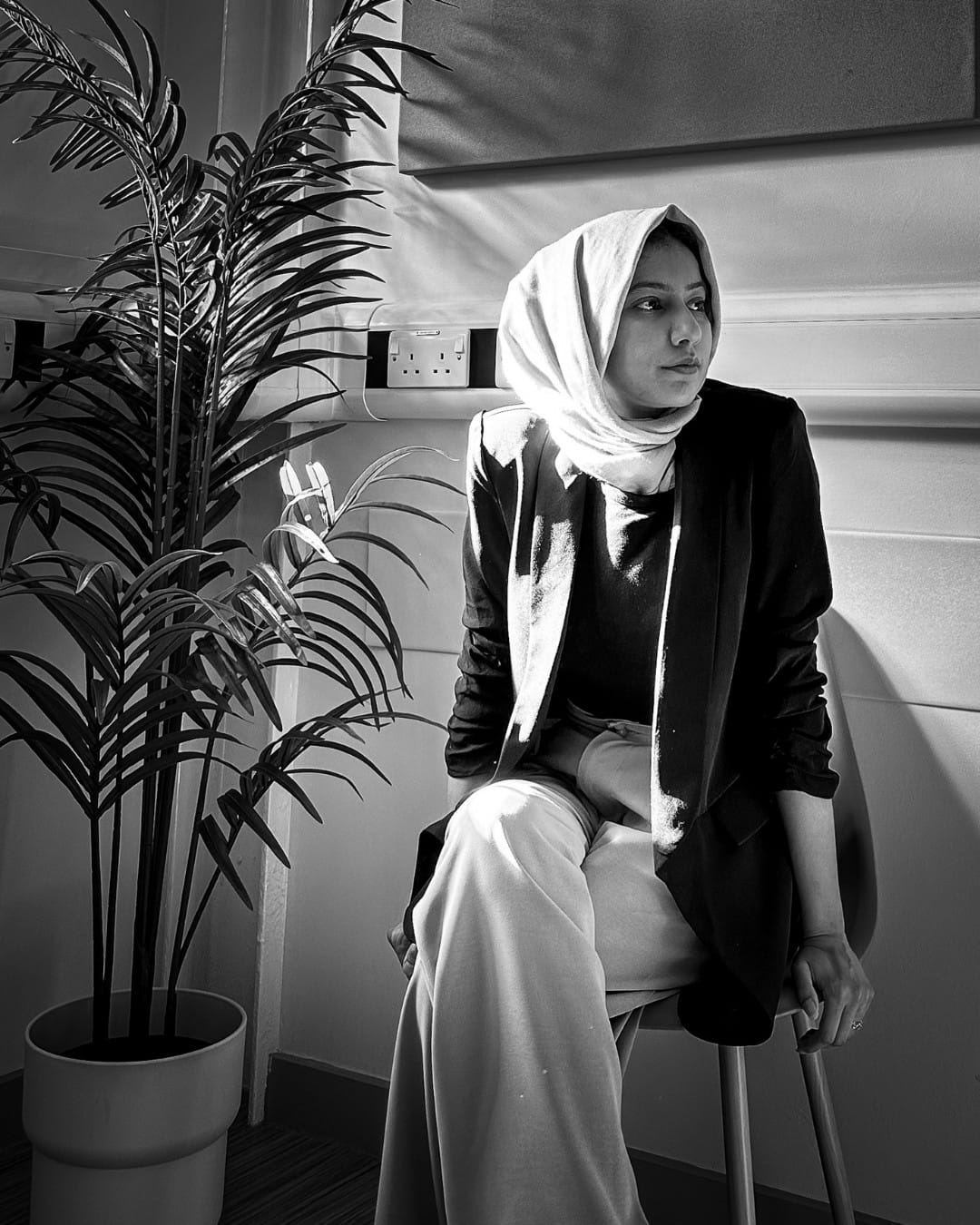 Mahwish Fatima – Founder of Mavelon Studio Luxury Skincare Brand UK